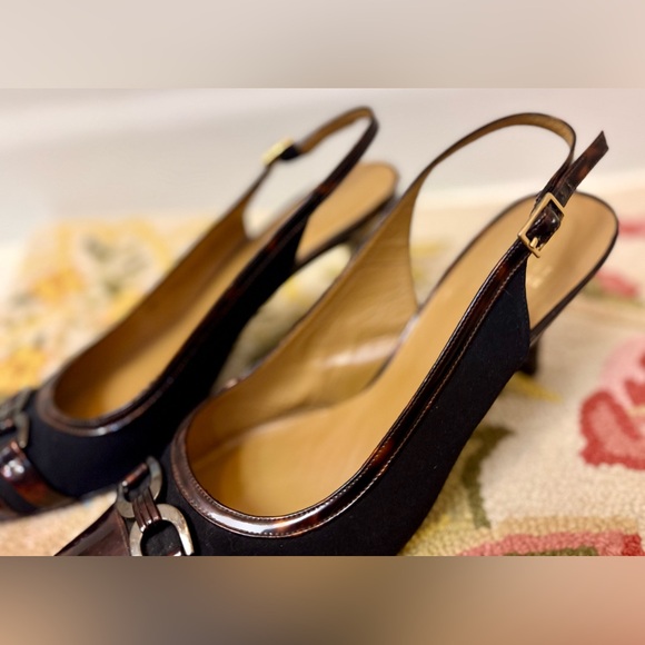 STUART WEITZMAN Vintage Black & Tortoise Patent Pointed Toe Slingback Heels - 11 - Picture 10 of 16